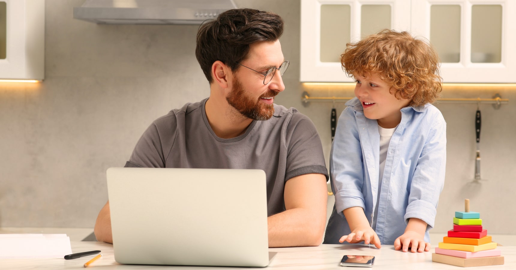 Stop Trading Time For Money: This Online Store Pays You On Autopilot